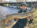 Wederom groot succes bij streetfishing voor jonge vistoppers!